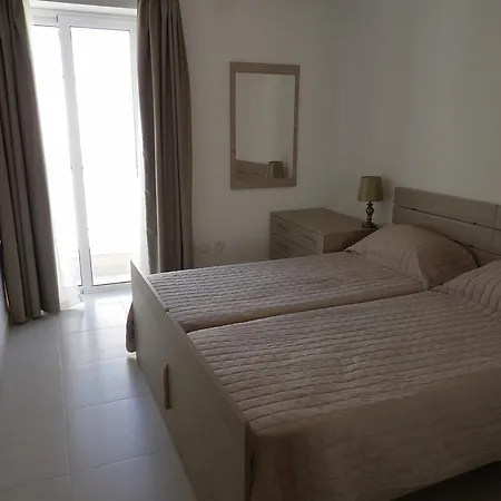 Apartamento Windsor Point 2 *
