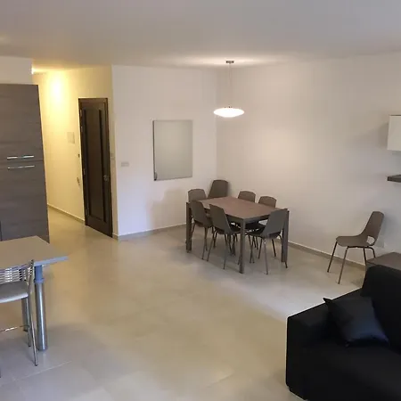 Windsor Point 2 Apartment *