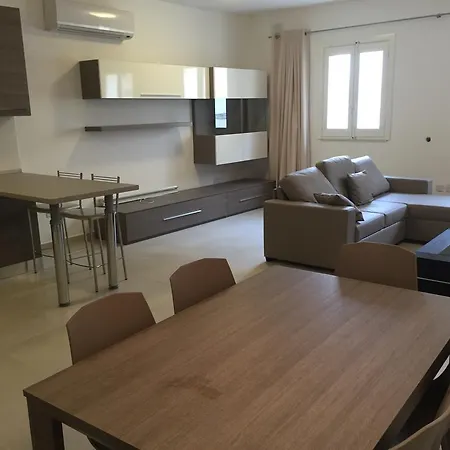 Apartment Windsor Point 2 *
