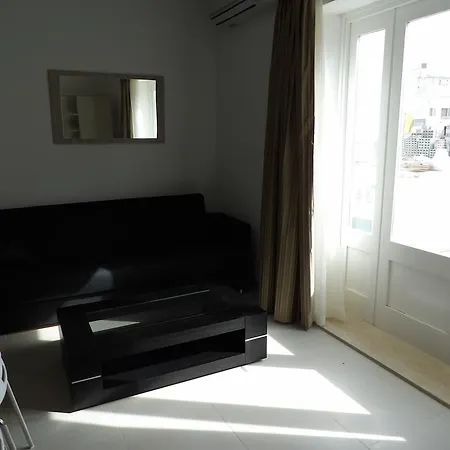Windsor Point 2 Apartment *