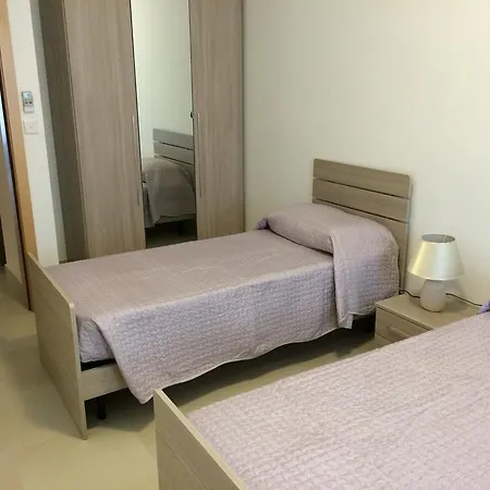 Apartment Windsor Point 2 *
