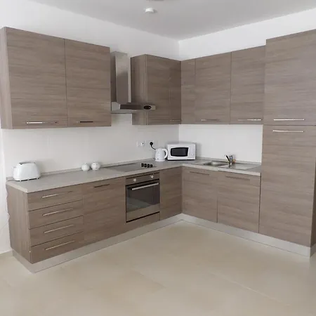 Windsor Point 2 Apartment *